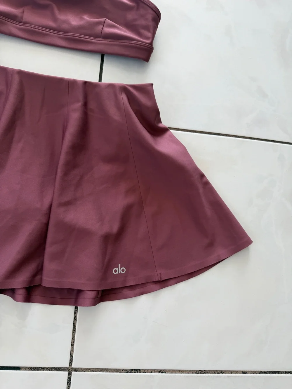 ALO Yoga Dusty Rose Active Skirt and Bra Set